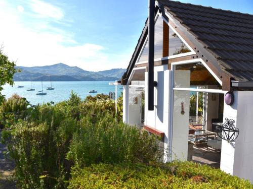 Akaroa House | Anchor in Akaroa - Akaroa Holiday Home