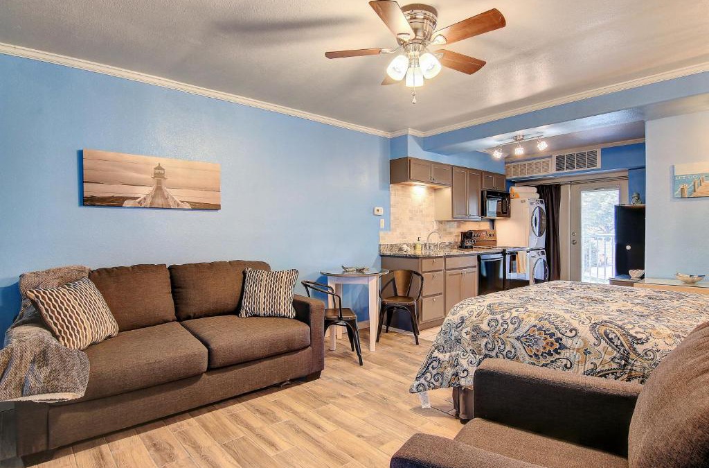 Corpus Christi Apartment | Anchor Resort II