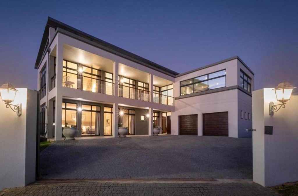 Bothastrand House | Anchor's Haven Hersham