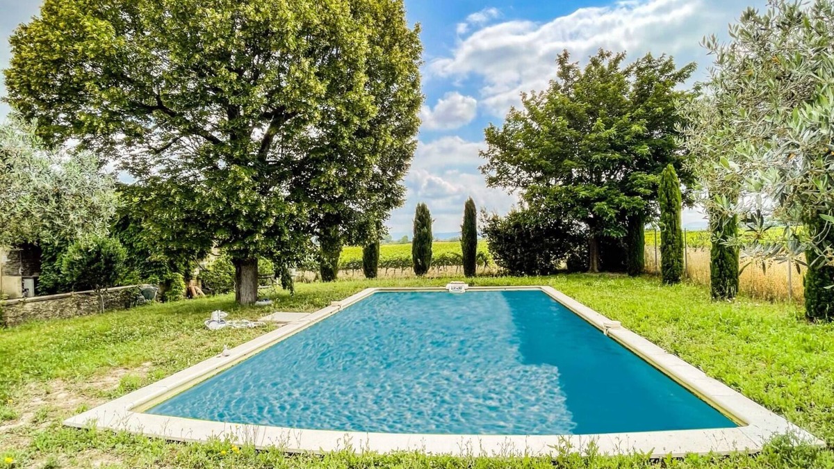 Rochegude House | Ancien Corps de Ferme Avec Piscine au Coeur des Vignes en Drôme Provençale