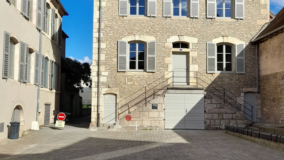 Ornans House | Ancien Hôtel Particulier au Cœur Dornans, à Côté du Musée Courbet