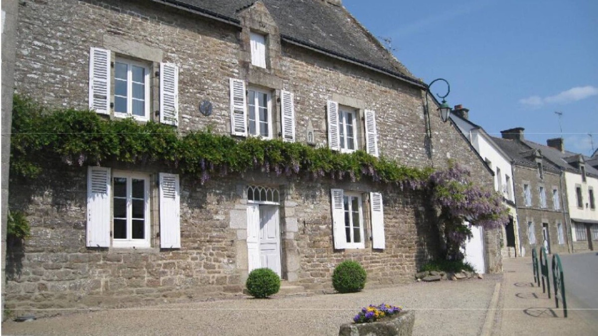 Tredion House | Ancien Prieuré Paysagé Centre Village de Campagne
