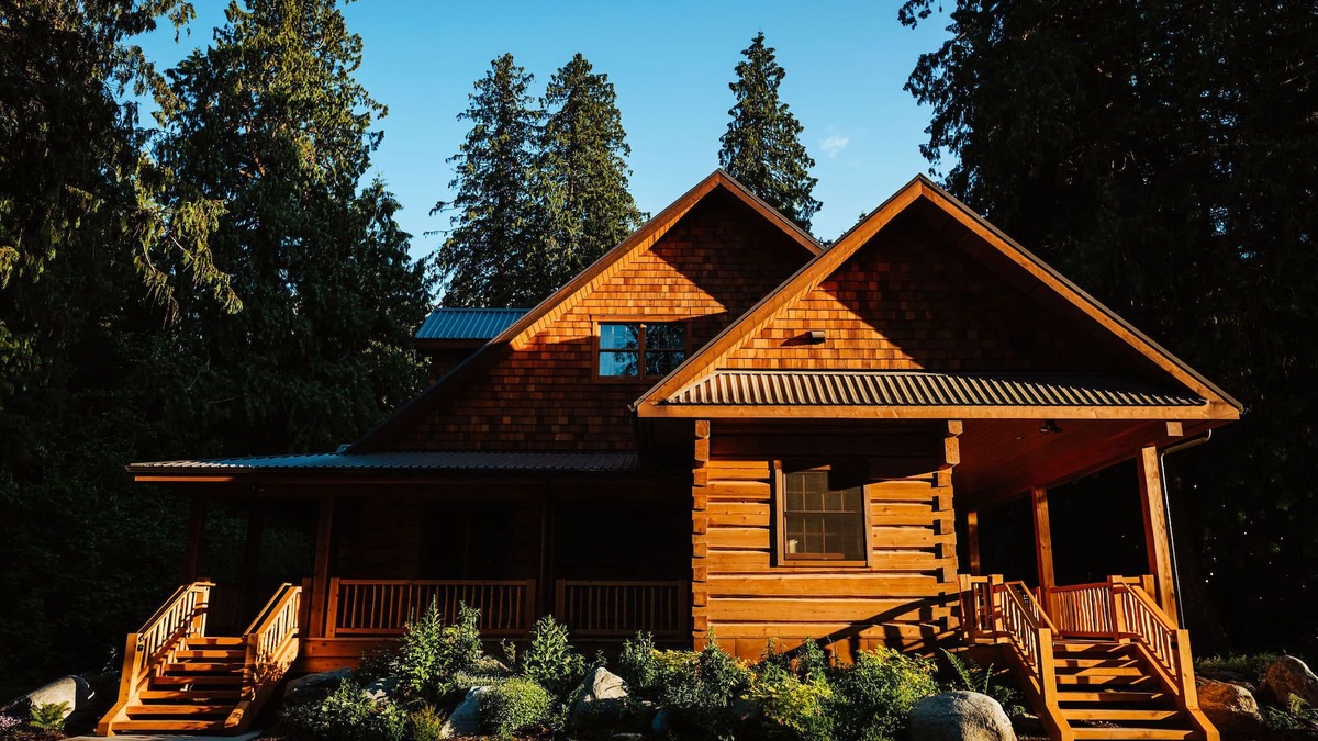 Pemberton Ski Chalet | Ancient Cedars Lodge