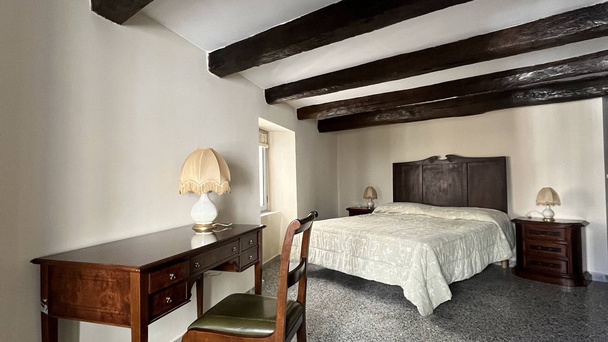 Catanzaro House | Ancient Dwelling
