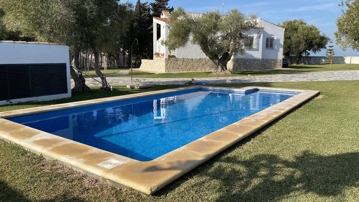 San Andres Golf Villa | Andalusian Villa with plot and private pool very close to Novo Sancti Petri.