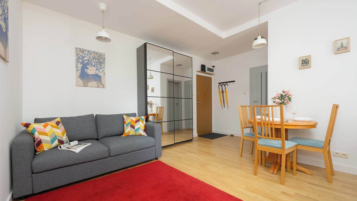 Muranow Apartment | Andersa 6 | Warsaw | Bright Apartment | Near Ogród Krasińskich