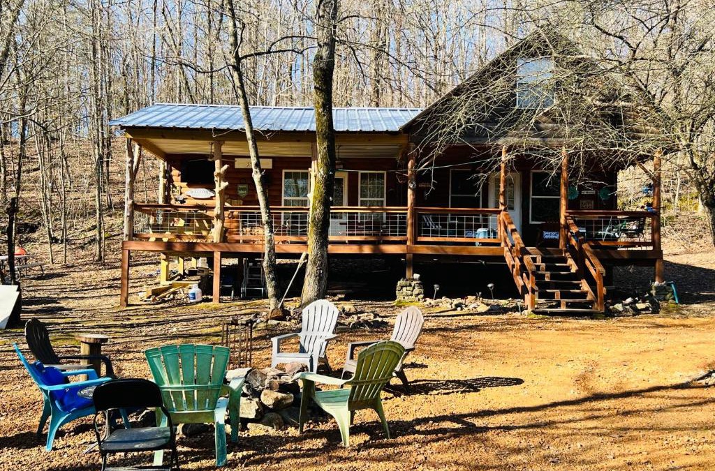 Athens Villa | Andersons Paradise Cabin Albert Pike Wolf Pen Gap Caddo Gap