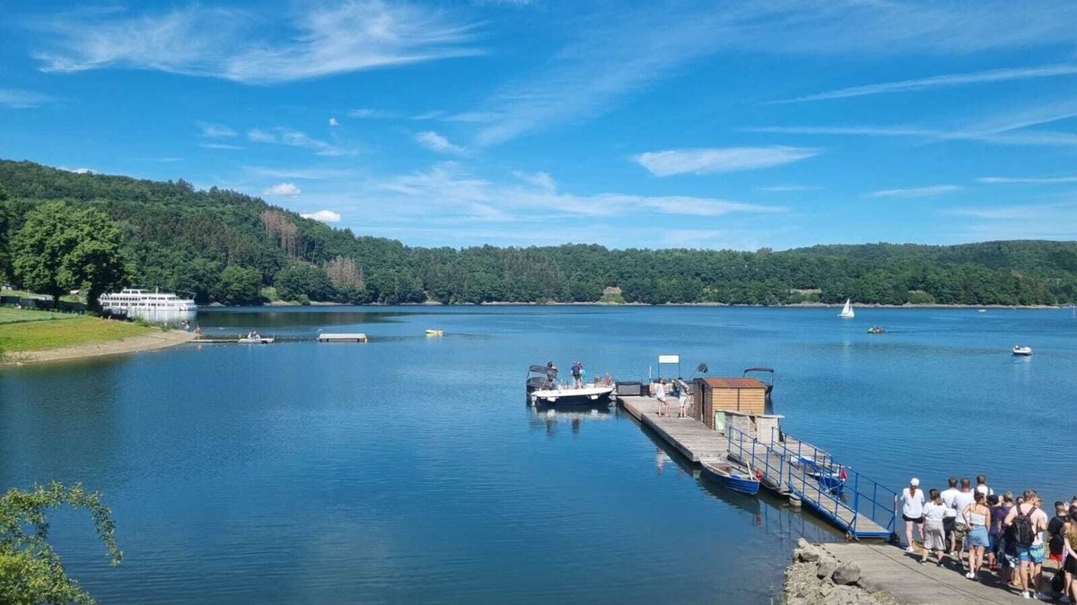 Sondern Apartment | Andina Ahoi - Maisonette apartment in nautical style with a view of the Biggesee