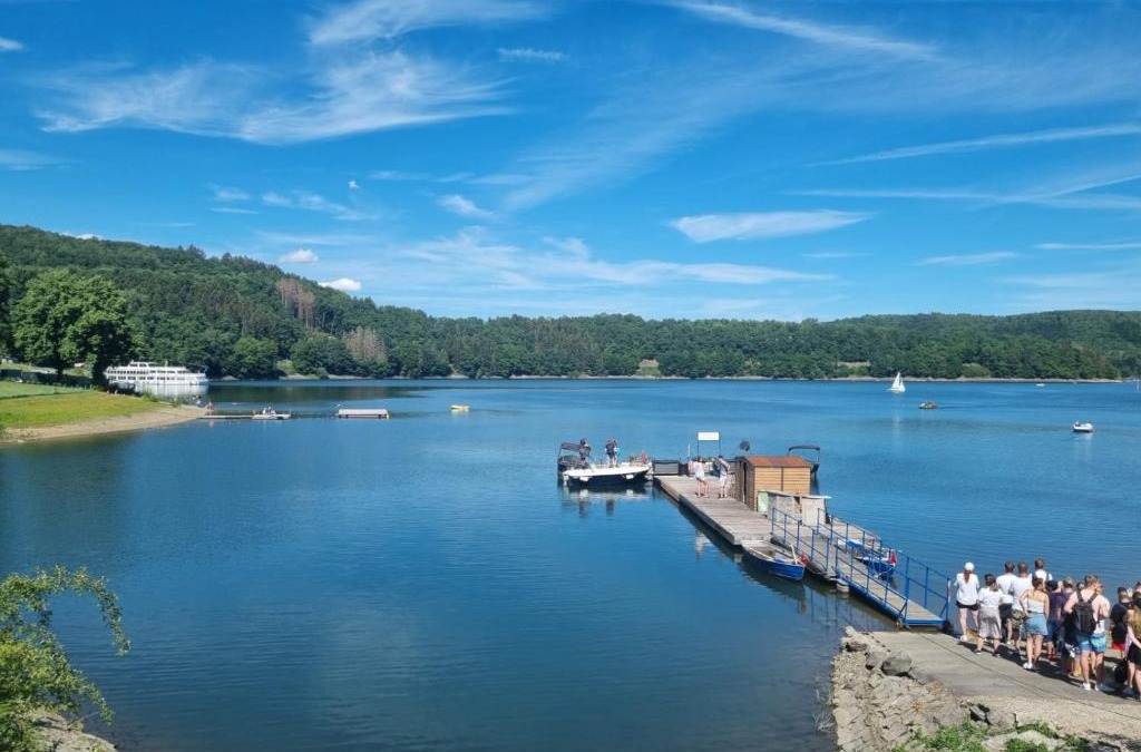 Sondern Apartment | Andinas FeWo - Wunderschöner Ausblick auf den See