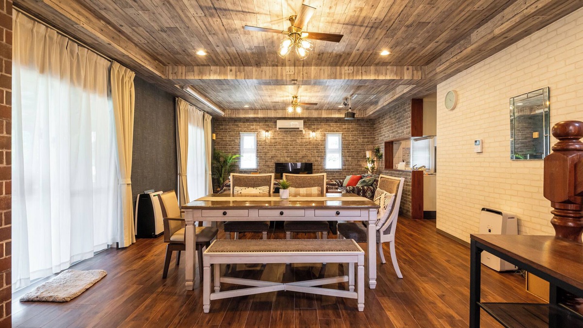 Onna House | Anelani House