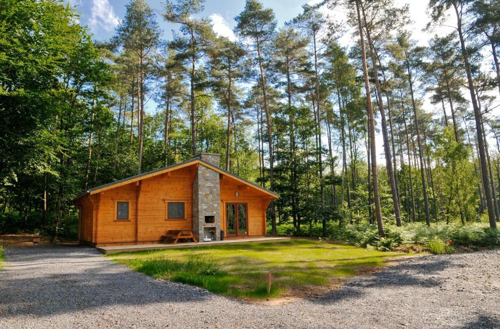 Oignies-en-Thierache House | Anemoon