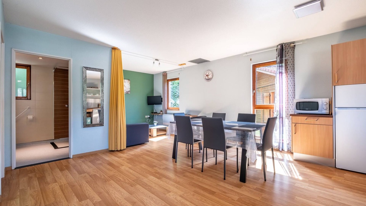 Montoulieu Apartment | Angélique Verte 10 - Chalet vue montagne T3