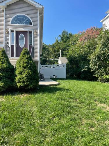 New Haven Apartment | Angelica peaceful place