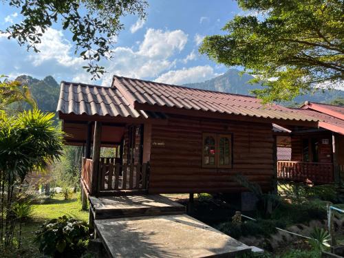 Chom Thong House | Angha forest view บ้านเพลินใจ