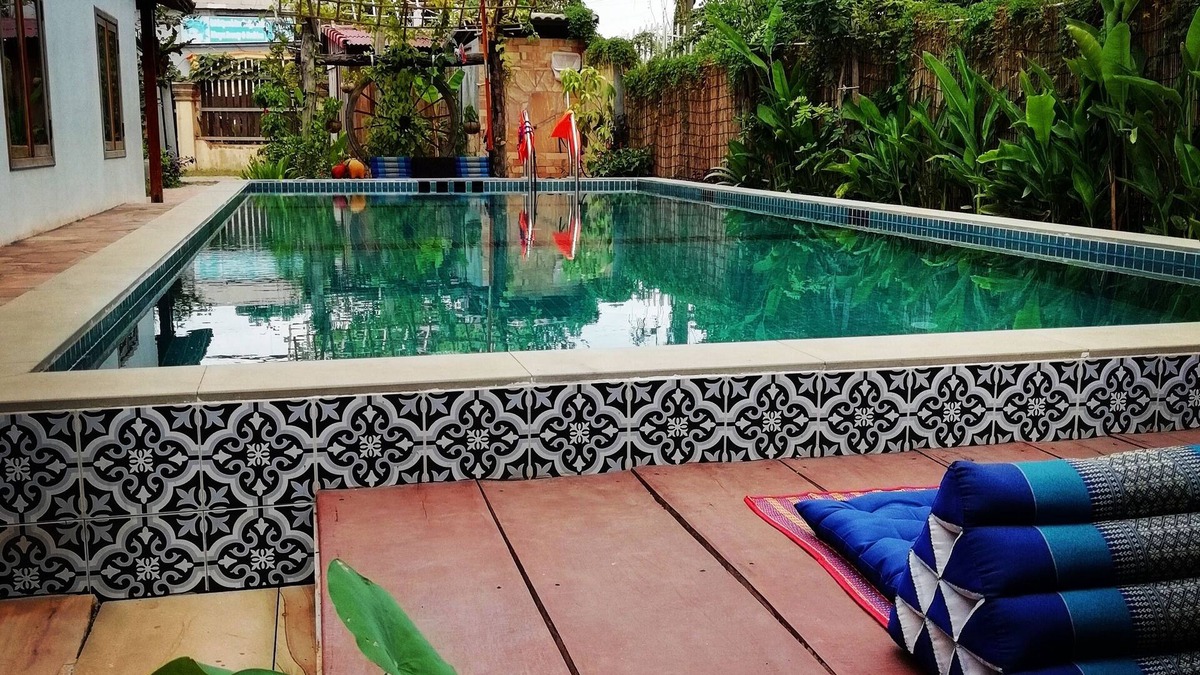 Sangkat Sla Kram House | ANGKOR DINO B&B, PRIVATE 8 BEDROOM POOL VILLA NEAR ANGKOR PARK