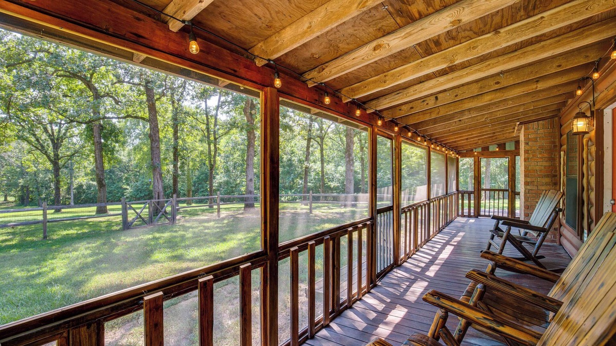 Alba Cabin | Angler's Cabin: Direct Lake Fork Access, By Marina