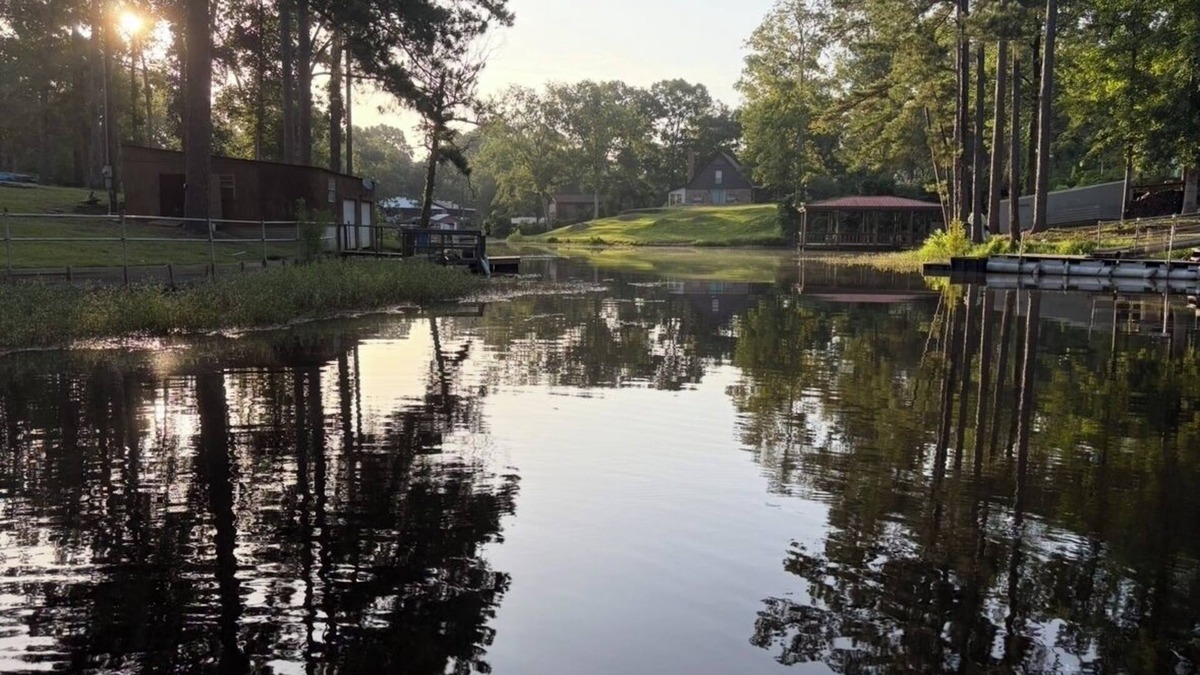 Hemphill House | Angler's Dream Stay! Quiet Cove with waterfront and boathouse near Hemphill