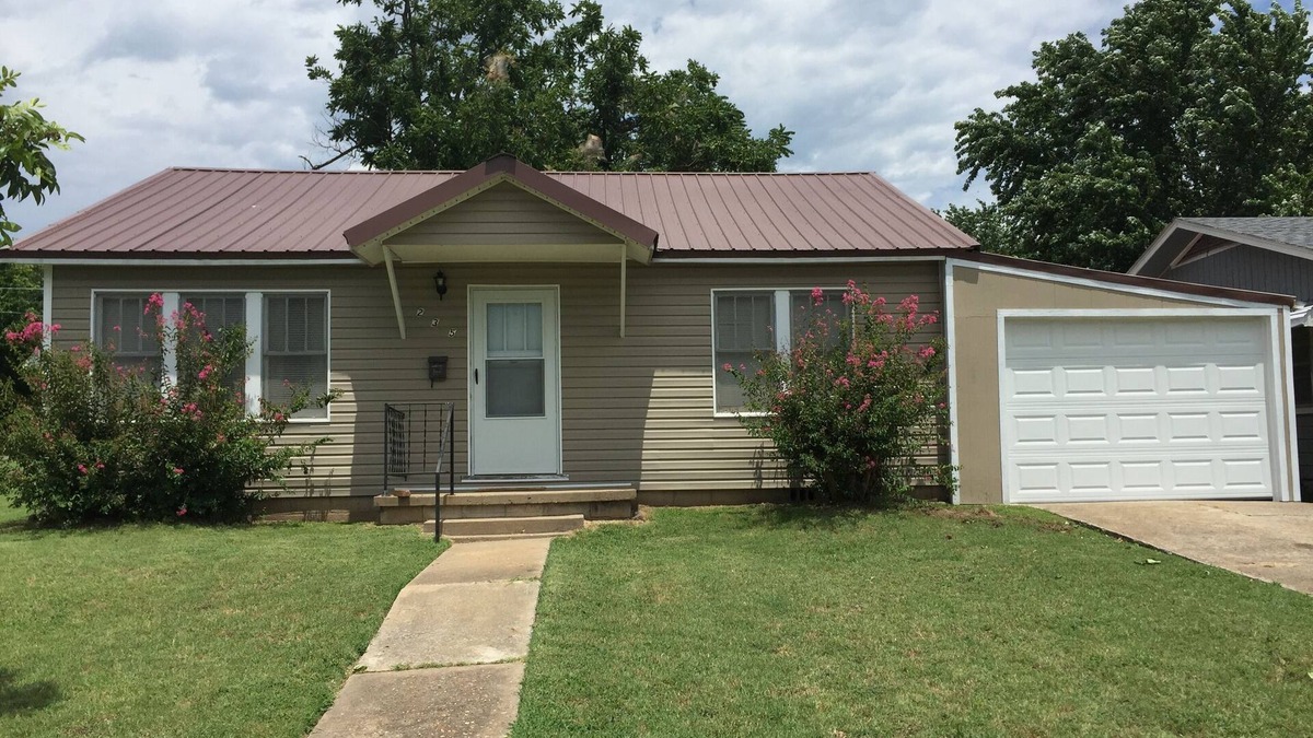 Eufaula House | Angler's Retreat near Eufaula Cove
