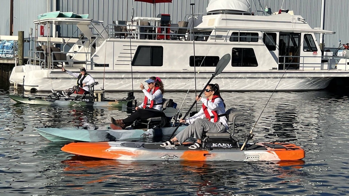 Springs at Kings Bay Boat Rental | Anglers Inn Floating Suite Luxury houseboat— Manatee Kayak Three Sisters Springs