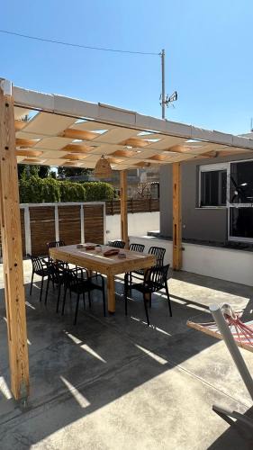 Agkisaras Apartment | Anissa House