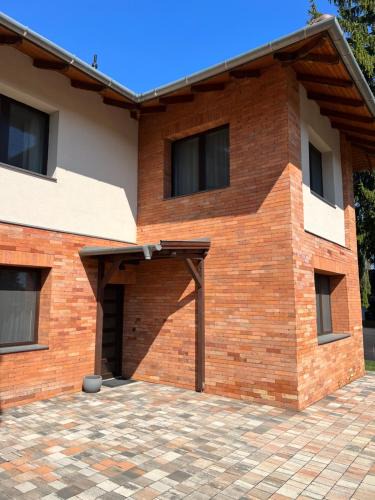 Miskolc-Tapolca Apartment | Anita Apartman Miskolctapolca