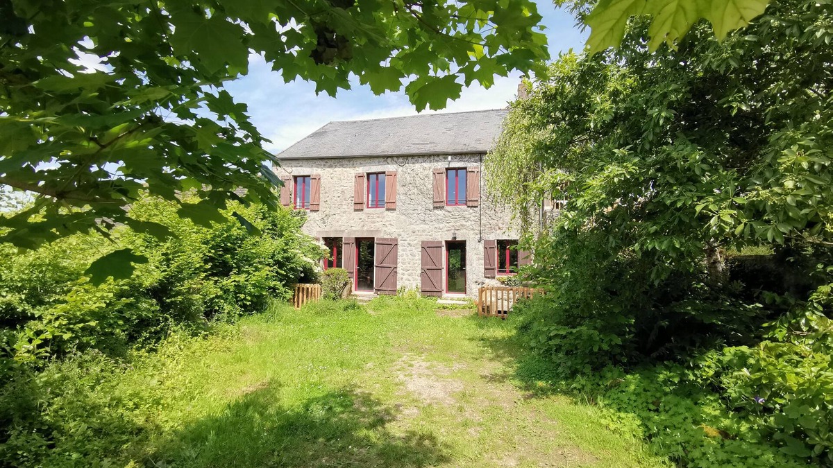 Saint-Martin-du-Puy House | Anjali's House in Morvan