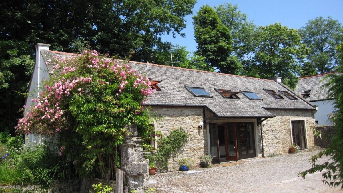 Totnes House | 'Annacombe' - Peace & Tranquillity - Coast & Dartmoor - AUG offers £655-£755