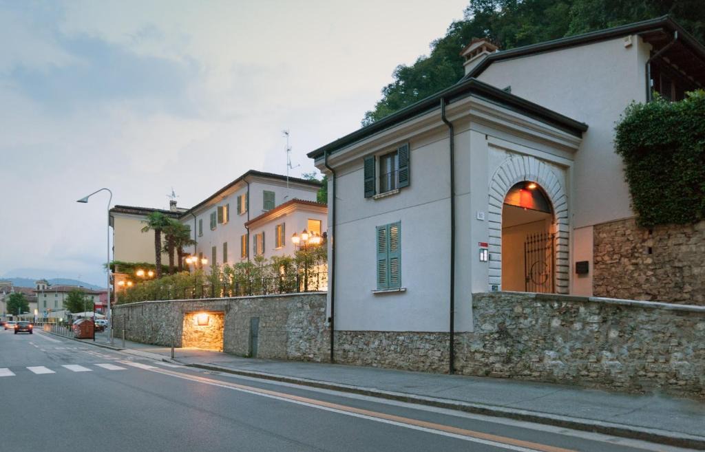 San Rocchino-Costalunga House | ANNAMA Coliving