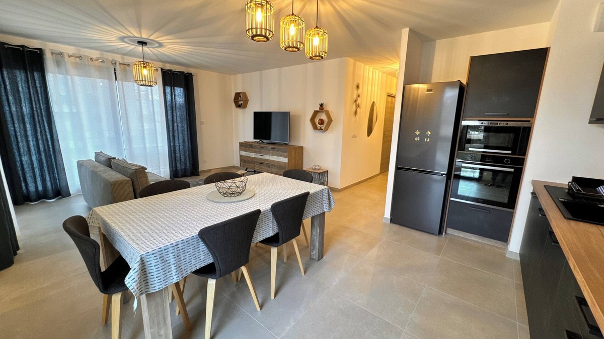Metz-Tessy Apartment | Annecy - L'arborea - Chaleureux Appartement