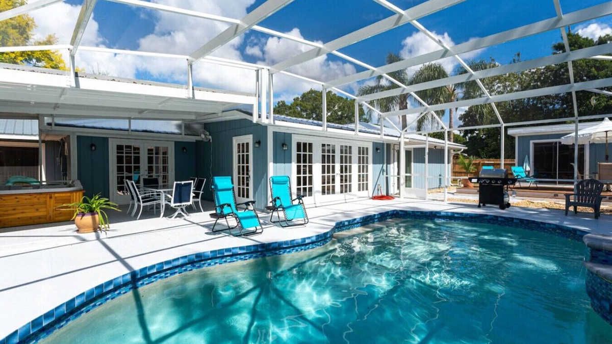 West Bradenton House | Annie`s Poolside Paradise! Short stays available!