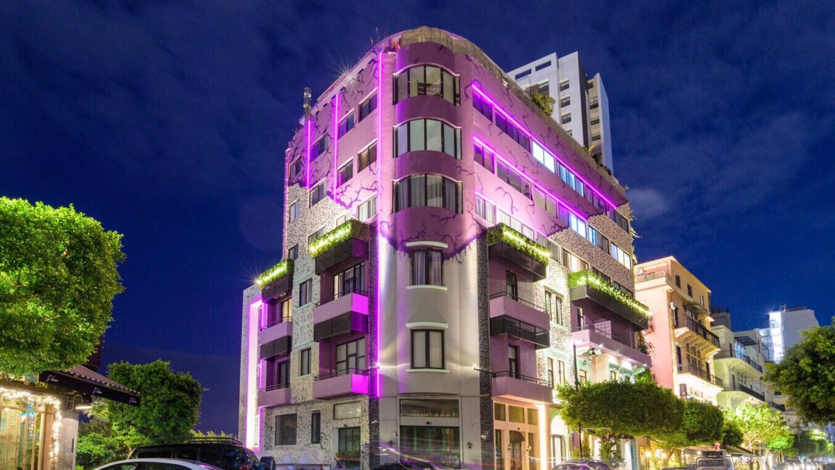 Gemmayzeh Apartment | Anoor 202 · Anoor Studio in Gemmayze W/Balcony & 24/7 Power