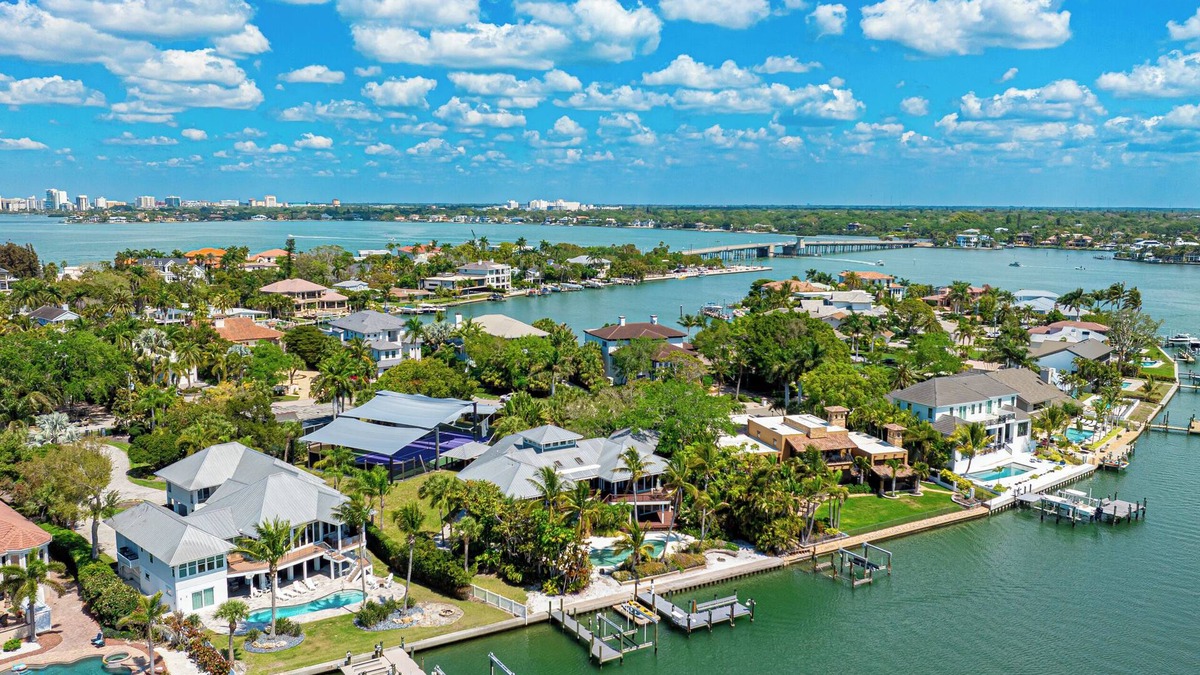 Bay Isle House | Another Day in Paradise!