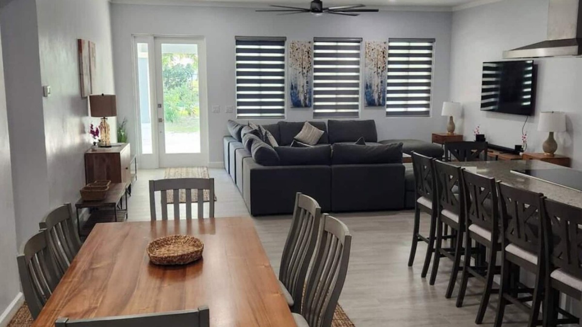 Marsh Harbour House | Another Round