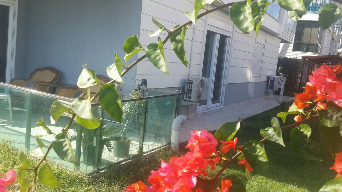 Liman Mahallesi Apartment | Antalya/konyaaltı. liman mh. kiralık daire 1+1 bahce katı