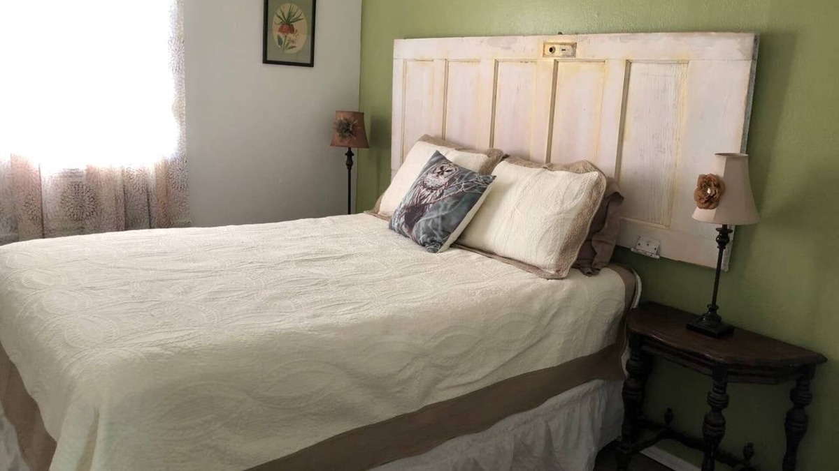 San Saba House | Antelope Horn Suite @ Wildflower Lodge