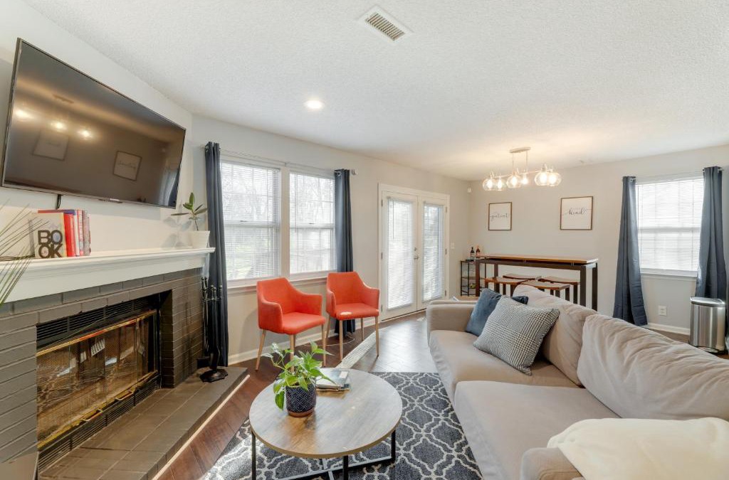 Antioch House | Antioch Townhome Less Than 14 Mi to Downtown Nashville!