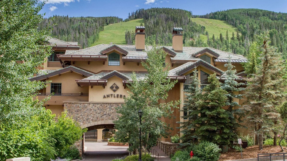 Vail Apartment | Antlers at Vail