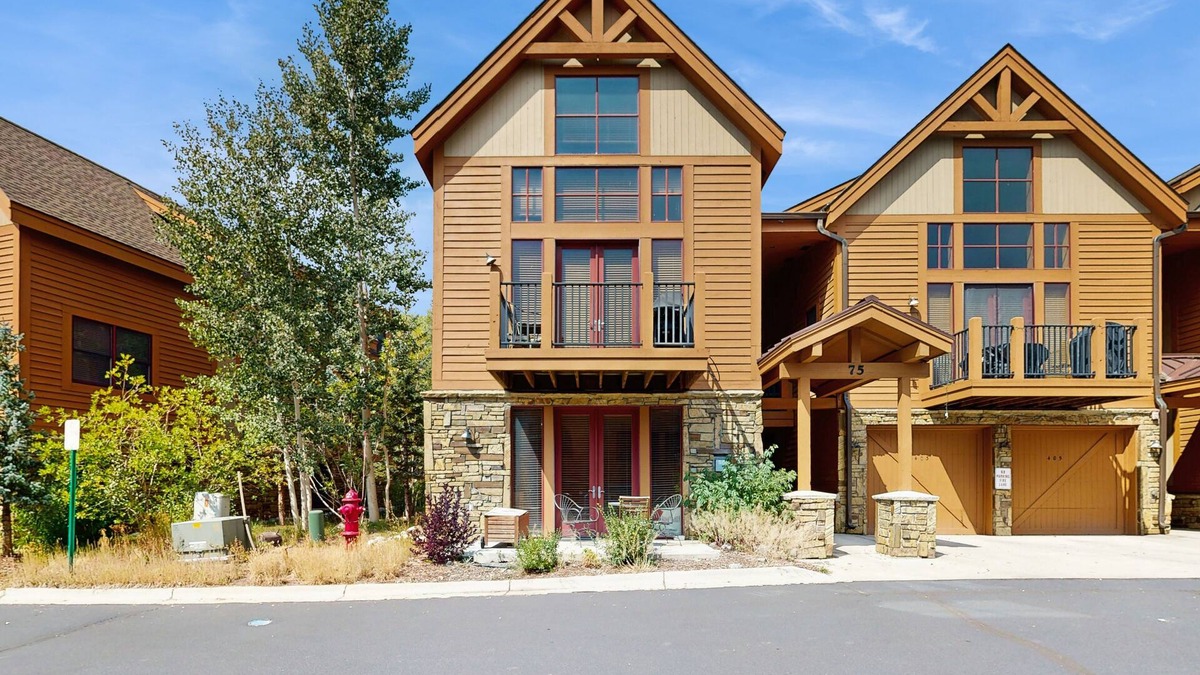 Keystone House | Antlers Gulch Townhouse Next to National Forest & Golf w/shared Hot Tub, WiFi