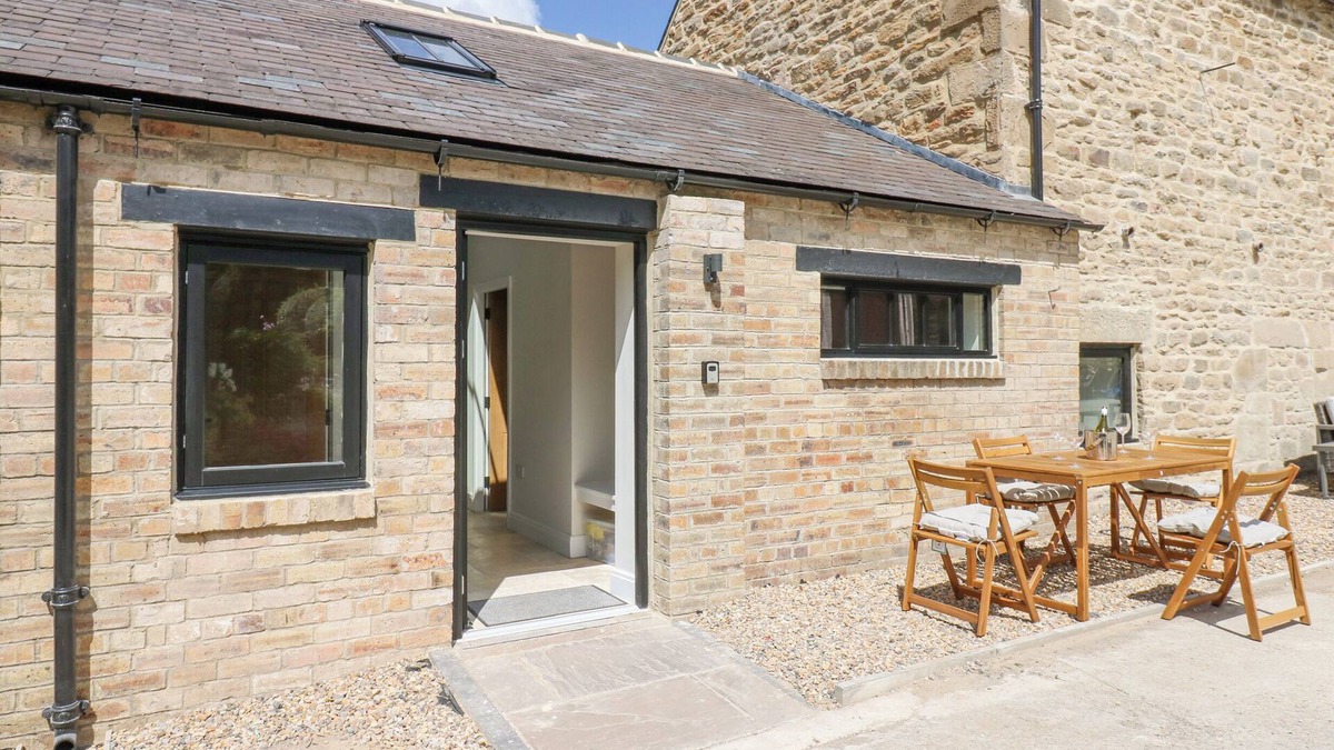 Ebchester House | ANTONINUS BARN 2, pet friendly in Ebchester