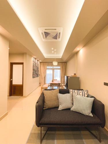 Saen Suk House | AobOun House Bangsaen บ้านโอบอุ่น บางแสน