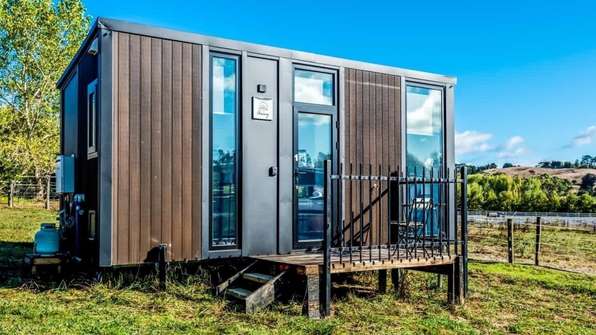 Waitoki House | Aorangi Peak Cabins 11 by Tiny Away