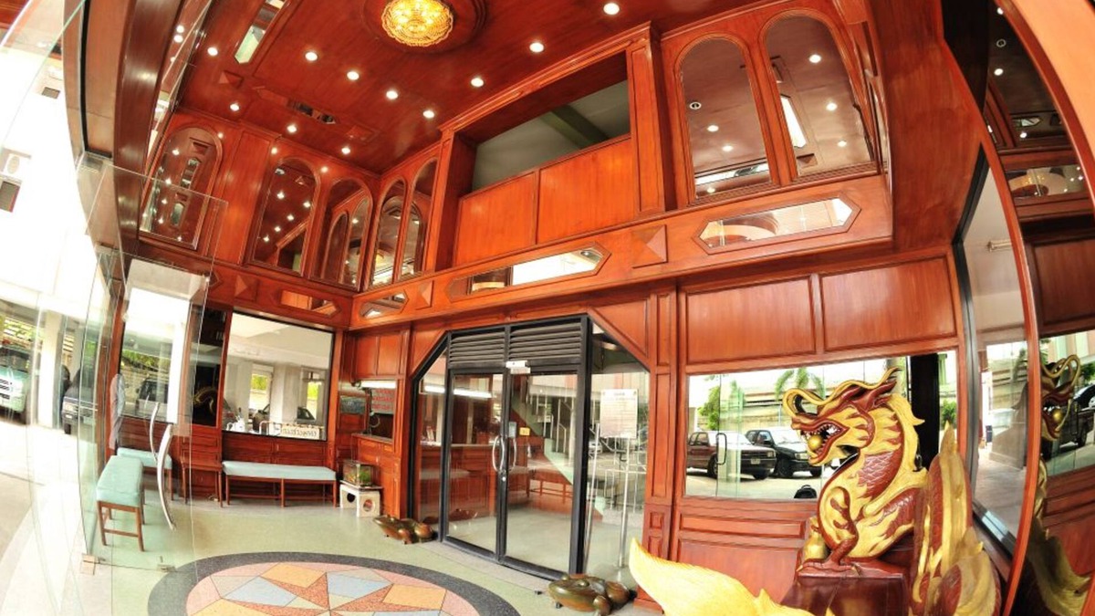 Krathum Baen Hotel | AP Aparment