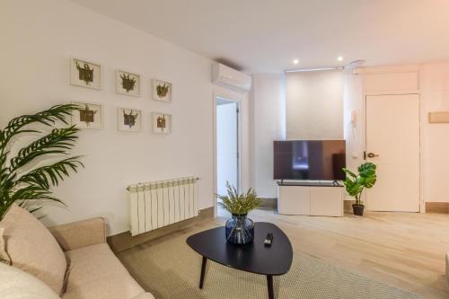 Las Acacias Apartment | AP Embajadores VIII