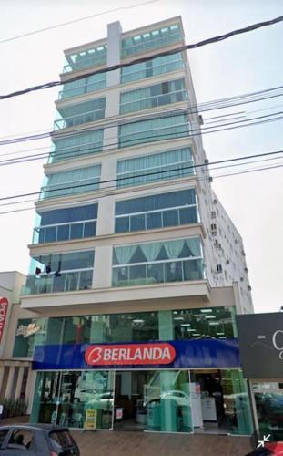 Piratuba Apartment | Ap novo e climatizado no centro com ótima localização na avenida principal