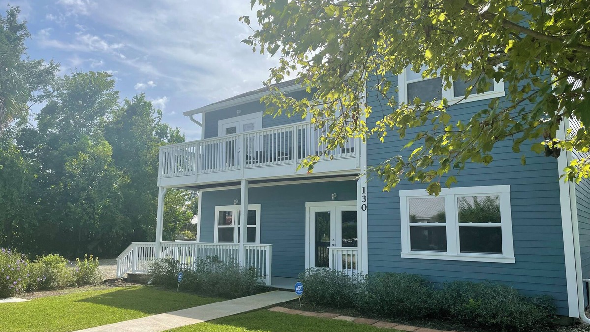 Historic Downtown Apalachicola Apartment | Apalach Escape- Walking Distance to Everything