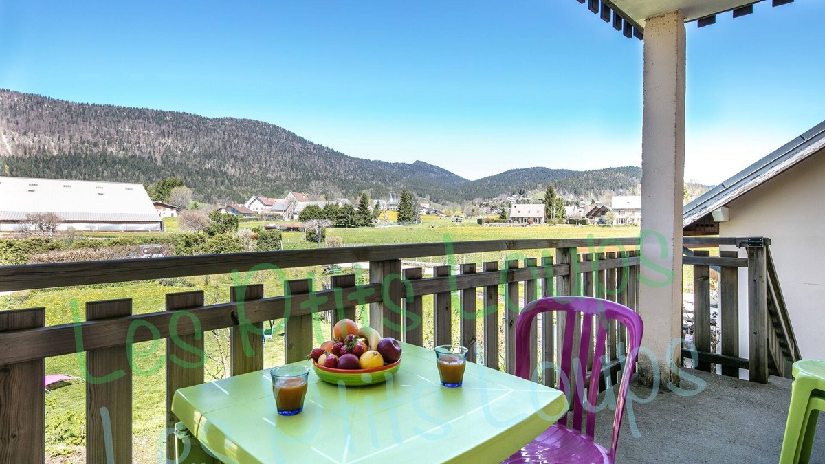 Autrans-Meaudre-en-Vercors Apartment | Apartment 'Les Ptits Loups, Autrans En Vercors' with Mountain View, Private Terrace and Garden
