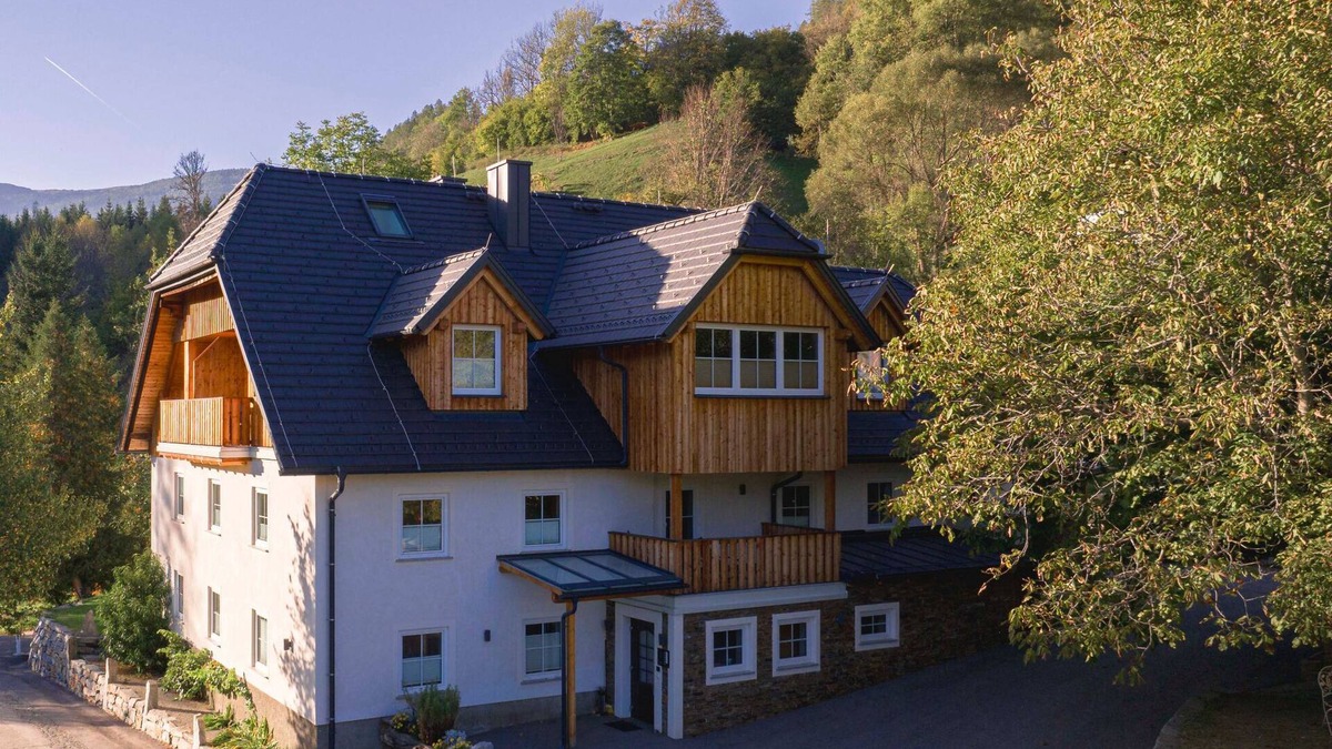 Sankt Georgen am Kreischberg Apartment | Apartment #3 with 2 bedrooms for up to 6 people