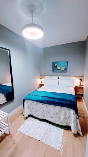 San Vicente de la Sonsierra Apartment | Apartamento con vistas a la montaña Oasis