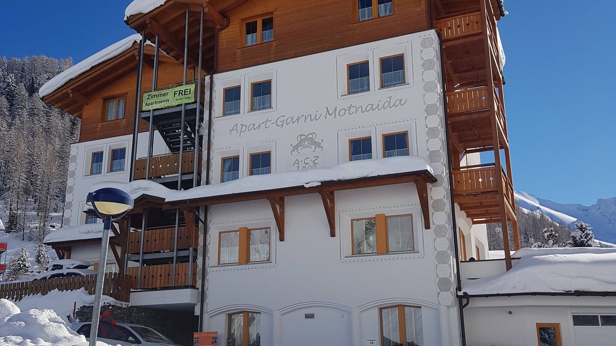 Ravaisch House | Apart-Garni Motnaida