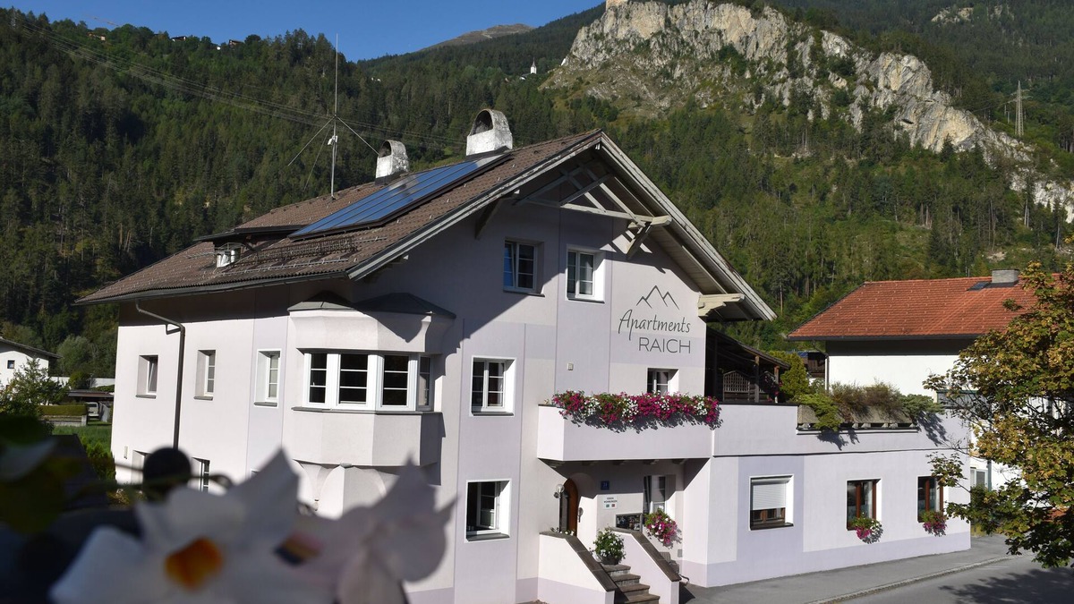 Prutz Apartment | Apart "Hanni" - beautiful new apartment in the heart of the Tyrolean Oberland